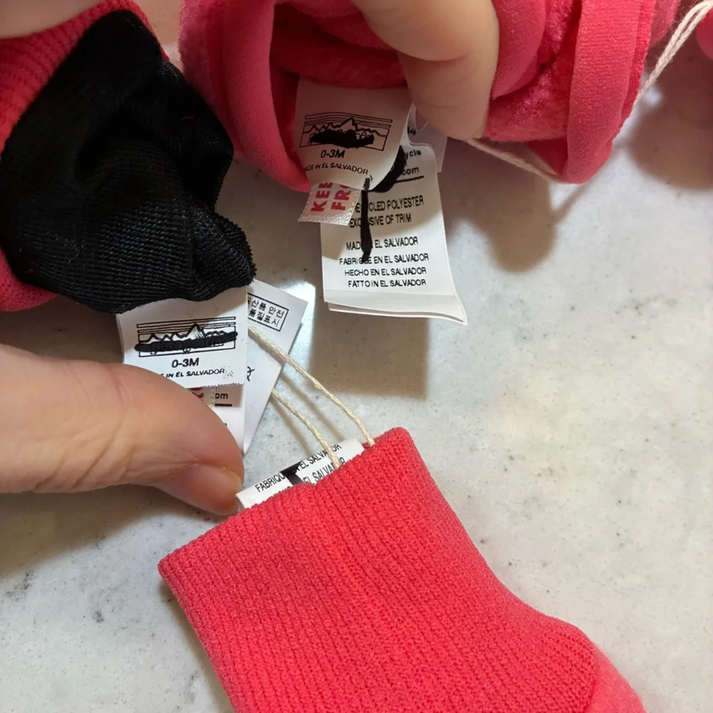 Patagonia Synchilla Fleece Mittens and Booties Set in Range Pink